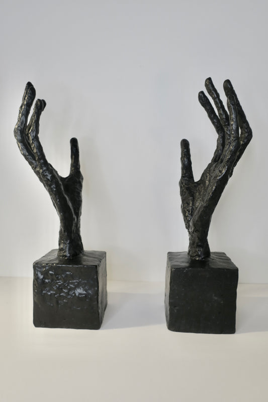 Les Mains