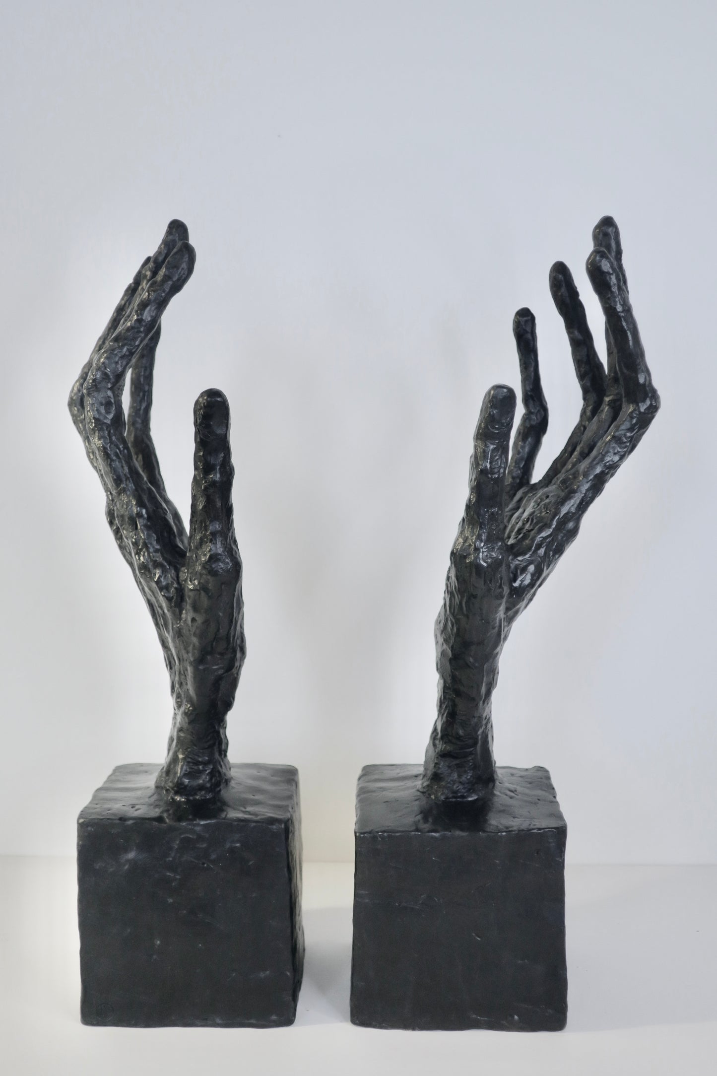 Les Mains